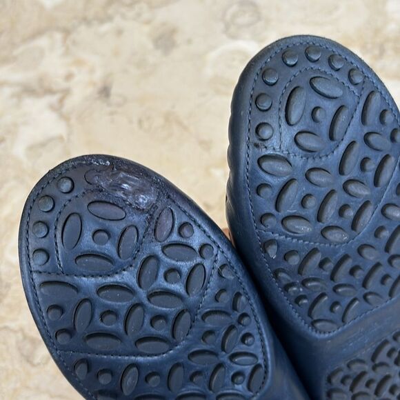 Salvatore Ferragamo Leather Driver with Gancini Ornament - Picture 16 of 16